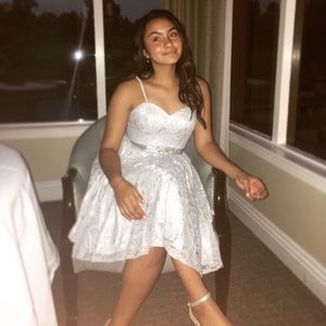 Meet your Posher, Zanett